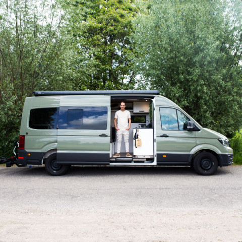 Camper pioneer portfolio camperombouw crafter offgrid